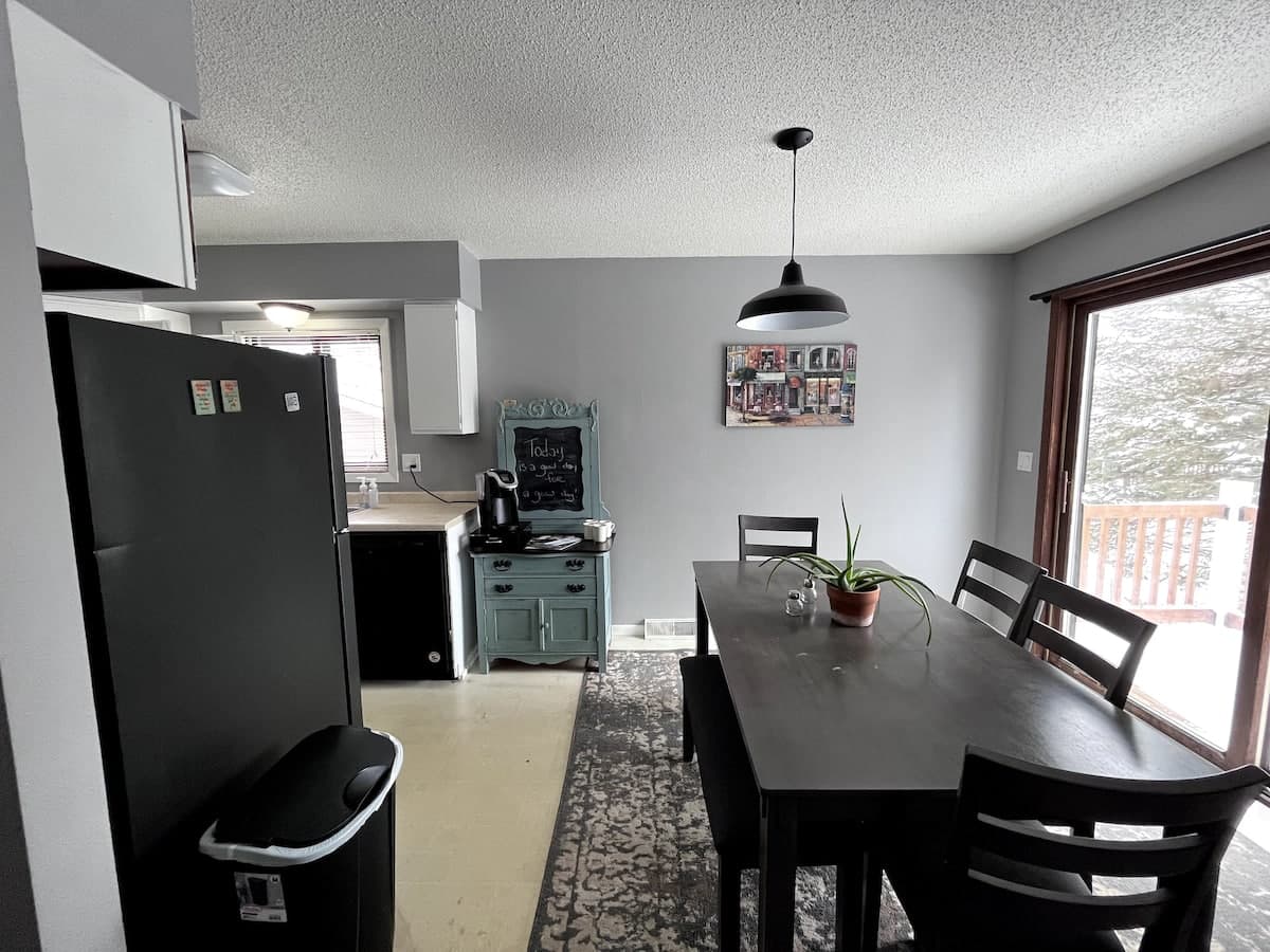 Kitchen and dining table at the Sparta upper apartment